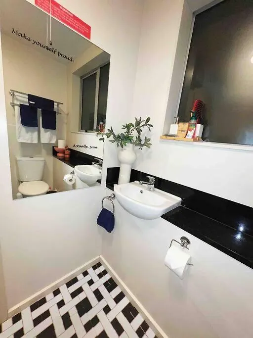 Cosy Motel Studio Apartment In Central City-Up To 2 Beds Christchurch