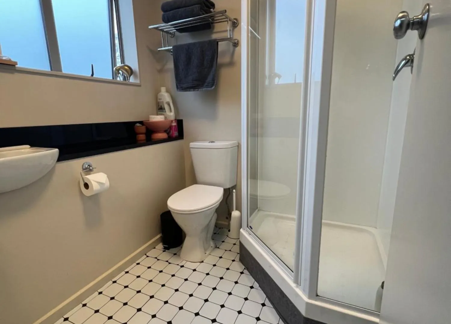 Cosy Motel Studio Apartment In Central City-Up To 2 Beds Christchurch