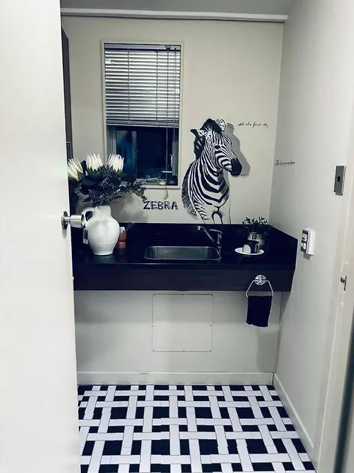 Cosy Motel Studio Apartment In Central City-Up To 2 Beds Christchurch